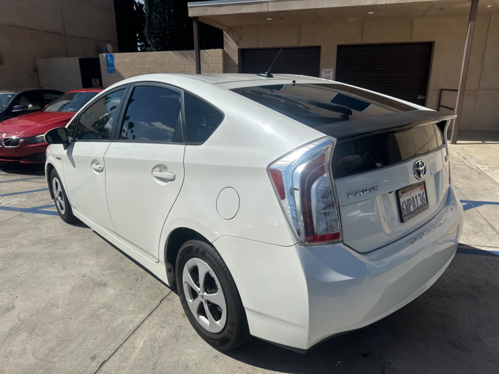 2012 WHITE Toyota Prius Cloth (JTDKN3DU3C1) with an 4 Cylinder engine, AUTOMATIC transmission, located at 30 S. Berkeley Avenue, Pasadena, CA, 91107, (626) 248-7567, 34.145447, -118.109398 - Photo #2